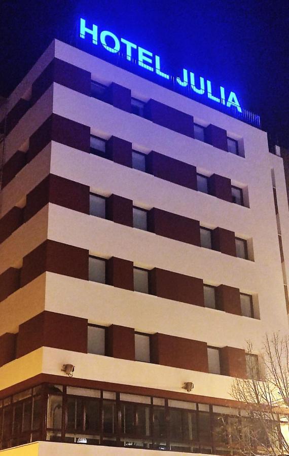 Hotel Julia Aranda de Duero Exteriör bild